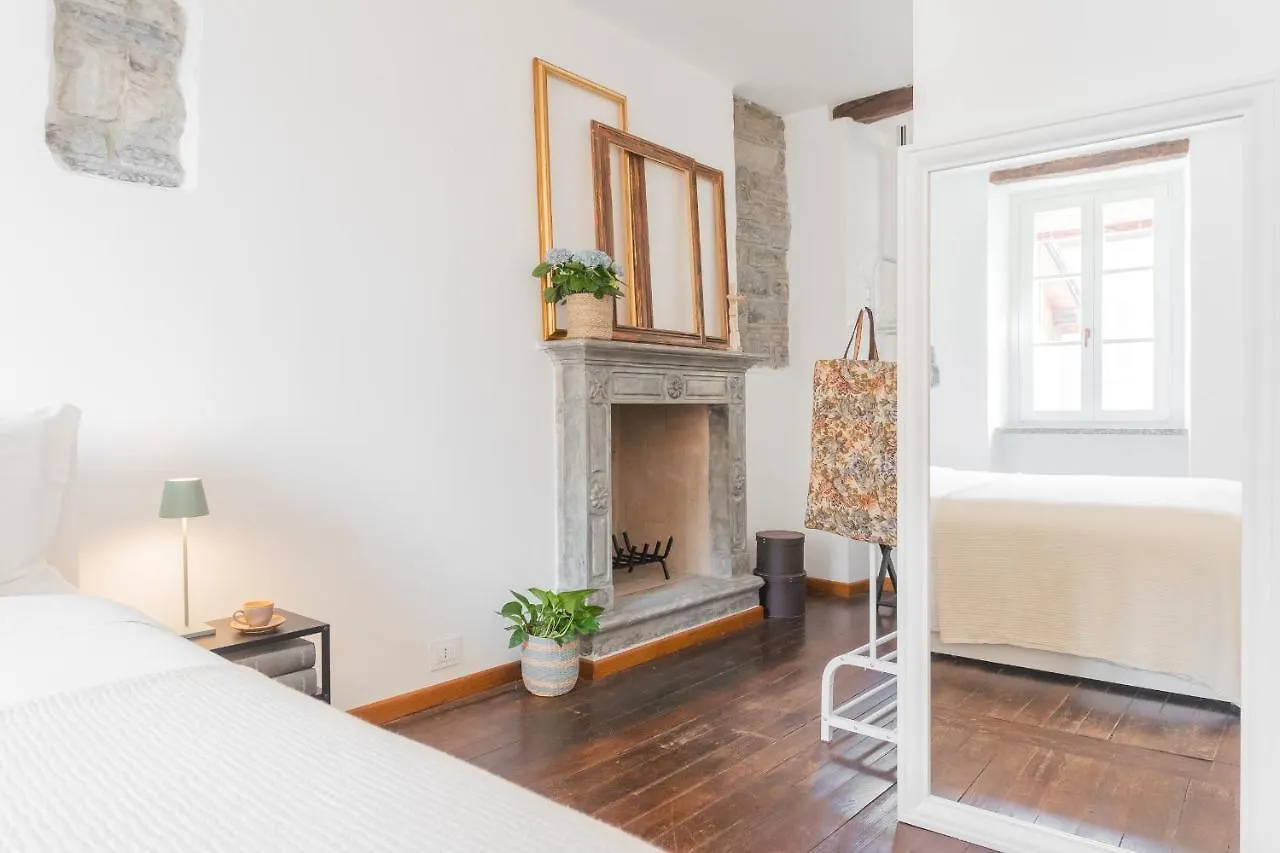 Διαμέρισμα Emily'S Holiday House - Authentic Lake Como By Rent All Como Torno