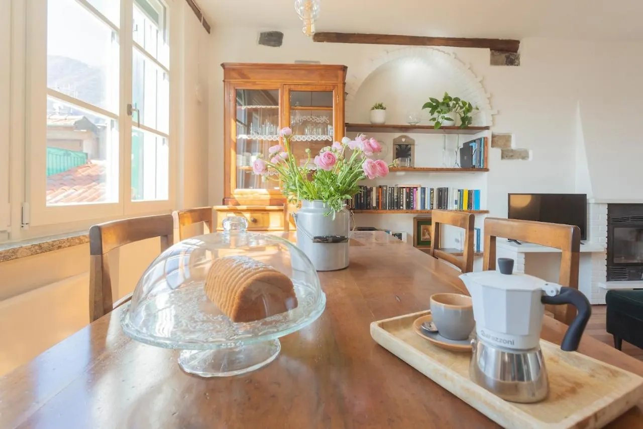 Emily'S Holiday House - Authentic Lake Como By Rent All Como Torno 0*,  Italy